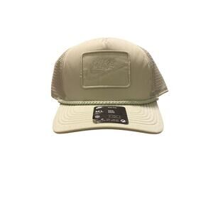 NWT Nike Rise Trucker Hat - Light Green / Mint FB5379-343 M/L
